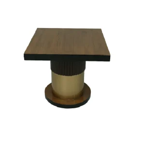 square corner table